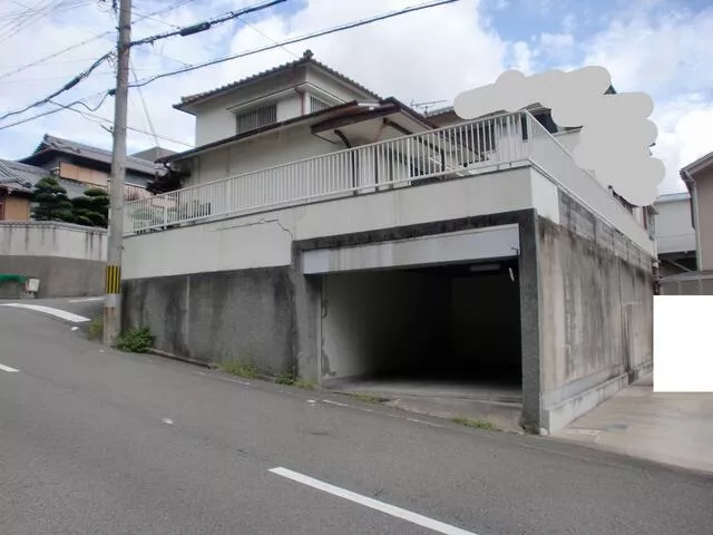 Wakayama City, Rokutatsu (Rokutatsu Station) 2-story 5DK