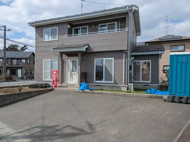 Newly replaced water facilities in a spacious 4LDK used house!