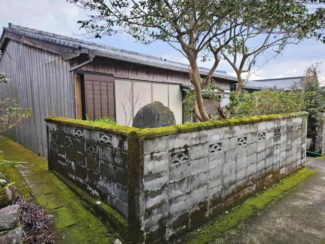 Yakushima-cho, Kumage-gun, Shidoko, Single story house, 3K

1.9 million yen