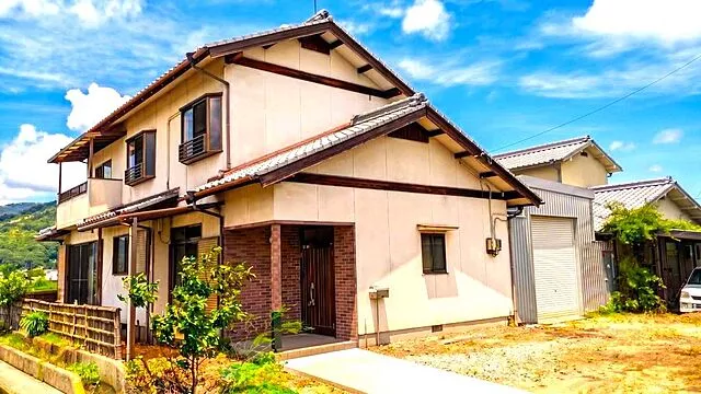 Used single-family home Takamatsu City Omiyacho used house