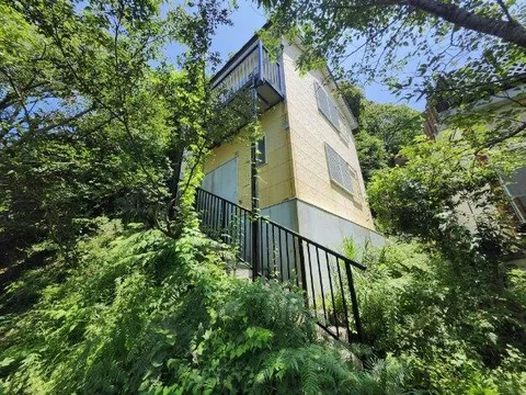 Wakayama City, Kada (Kada Station) 2-story building 1LDK