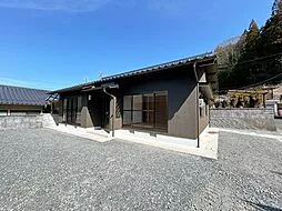 Used single-family home in Maniwa City, Komi