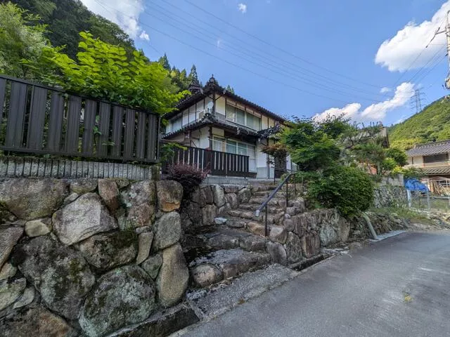 Tomata District, Kagamino Town, Momotani (Mimasaka Kamo Station) 2-story building 4DK