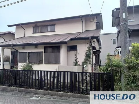 Built in September 1987, 3LDK, approximately 54 tsubo of regular-shaped land. Please feel free to inquire if you have any questions.