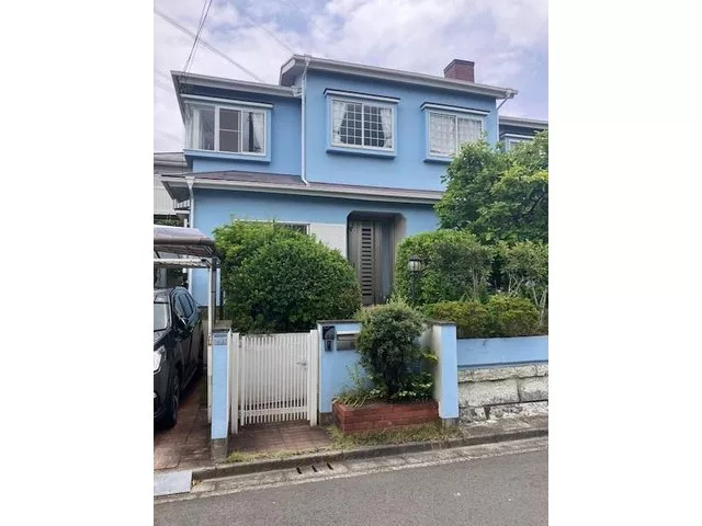 A spacious approximately 60 tsubo lot, a detached house in a tranquil neighborhood.