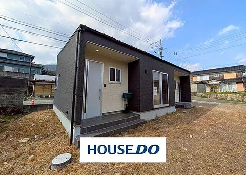 Used single-family home Oaza Suzuya