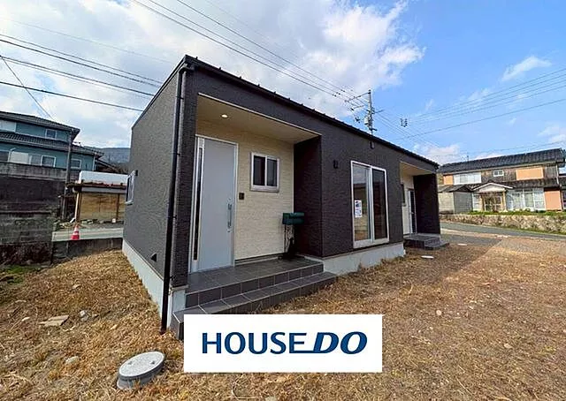 Used single-family home Oaza Suzuya