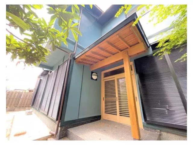 ☆Built in Heisei 11☆Building over 34 tsubo! Land over 58 tsubo! ☆Parking for 2 cars available☆Good sunlight and ventilation