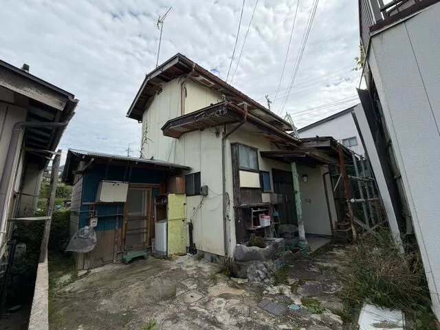 Shimotakai District, Yamanouchi Town, Oaza Heion (Yudanaka Station) 2-story 4DK
