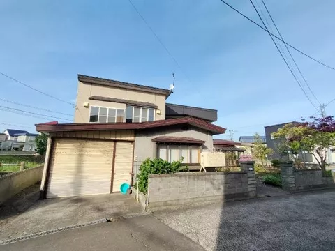 Karasumori (Goshogawara Station) 6.5 million yen