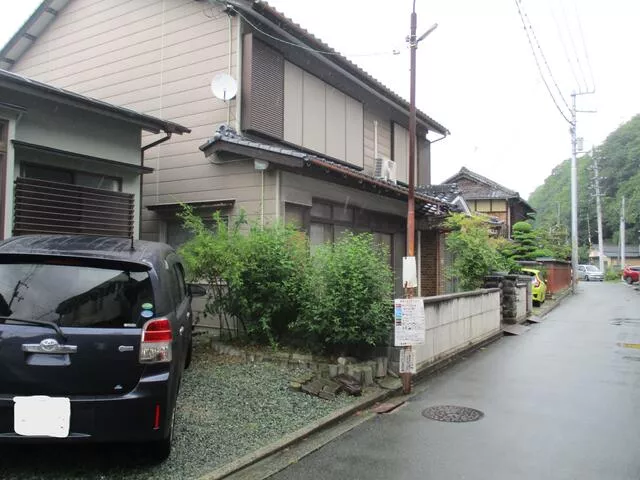Ozu City Nagahama Ko (Iyo Nagahama Station) 2-story 7DK