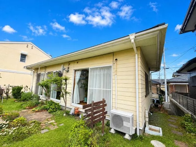 ■For those looking for a compact single-story home! Recommended for single living or a couple of two!
