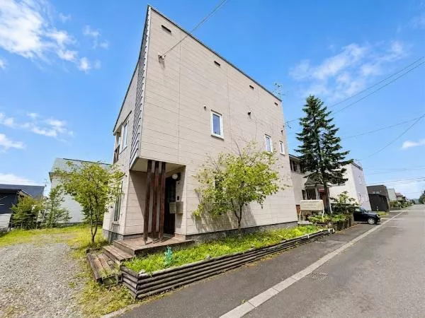 Chitose City Bunkyo 4-chome (Chitose Station) 2-story 3LDK