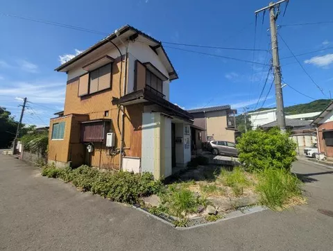 Kitakyushu City, Kokurakita Ward, Minamioka 1-chome (Kitakata Station) 2-story building 3K