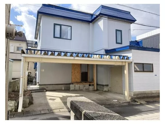 ◆ Convenient access to Asahimachi Street♪ ◆ There are supermarkets and convenience stores nearby!