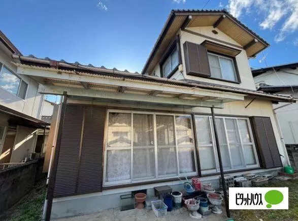 Iwakuni City, Monzencho 2-chome (Minami-Iwakuni Station) 2-story building 5DK
