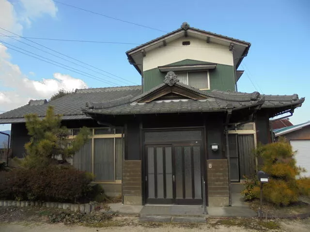 Nakado District, Mannou Town, Yoshino (Enoi Station) 2-story 6DK