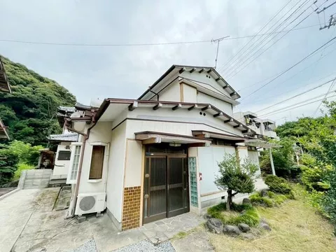 Sukumo City Matsuda-cho (Higashi Sukumo Station), 2-story building, 5DK