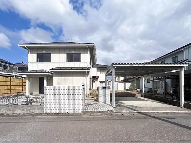 Used single-family home in Toyama, Kamininisugi - Used single-family home