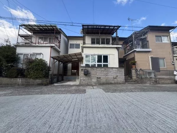 Katsuragi City, Nagao (Iwakura Station) 2-story 4DK