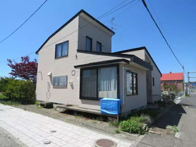 Yubari-gun Kuriyama-cho, Chuo 3-chome (Kuriyama Station) 2-story 3LDK