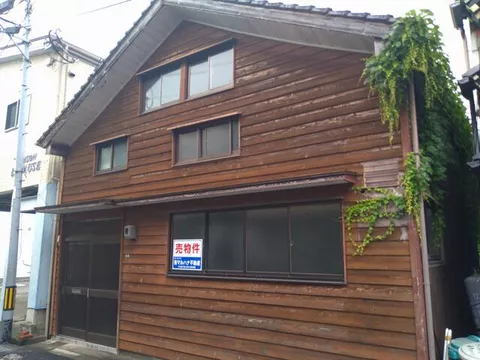 2F 4K, Jotomachi, Saeki-shi, Kanagawa

3,860,000 yen