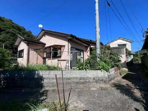 Usuki city, Oaza-odomari （Usuki station） Single-storied building, 3DK

4,500,000 yen