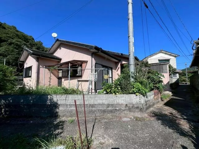 Usuki city, Oaza-odomari （Usuki station） Single-storied building, 3DK

4,500,000 yen