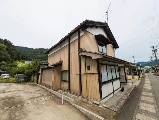 Echizen City Awatabe Town (Echizen Takefu Station) 2-story 5LDK