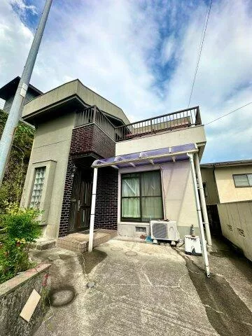 Kagoshima City, Ishiki 6-chome (Shiyakusho-mae Station), two-story building, 3LDK