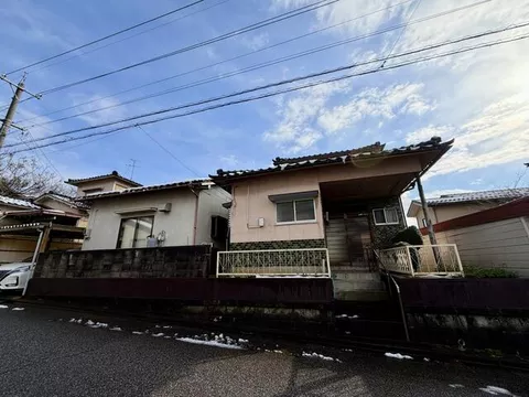 Toyama City, Kitadai (Kureha Station) 2-story building 5LDK