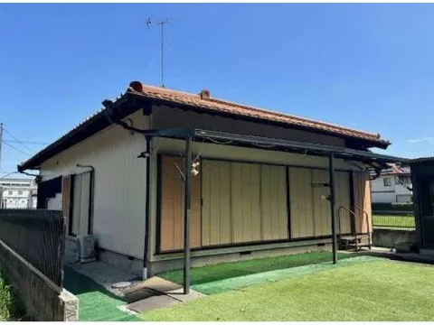 Popular single-story house♪ Spacious! Parking space for more than 5 cars possible!