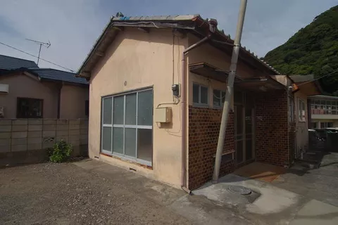 Kamogawa City, Awatatsu (Awatatsu Station), single-story building, 2K