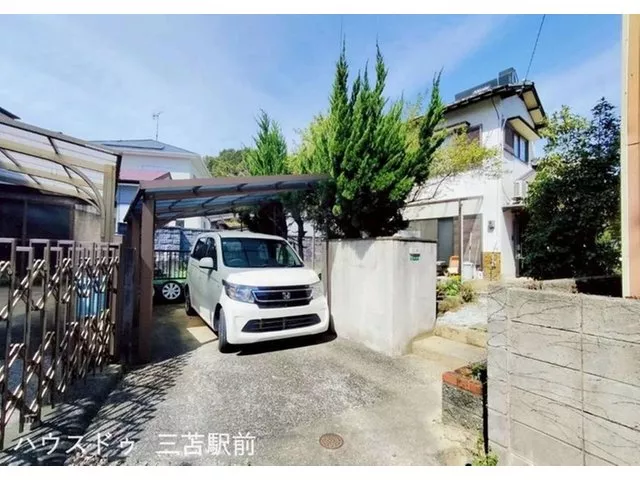 ●Land area over 81 tsubo●5-minute walk to Koga Higashi Elementary School●We also accept inquiries for renovations