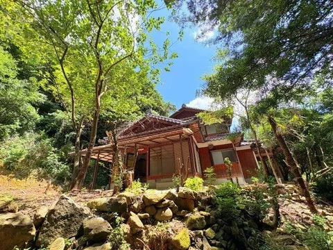 Kuroishi, Kozasa Town, Sasebo City (Koura Station) 2-story 7LDK