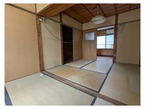 5.8 million yen, Sagatenryuji Aburakake-cho (Kuruma Zukushi Shrine Station)