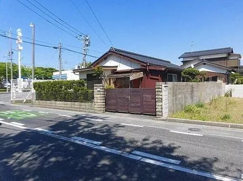 Used single-family home Nishifukuhara 7-chome Used house