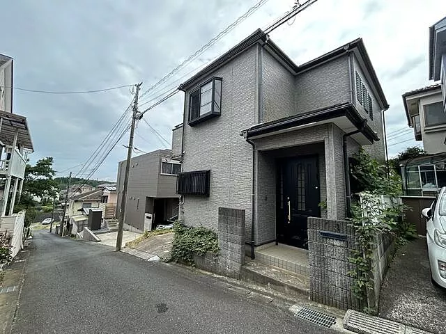 Used single-family home in Sakurashi Ikutani