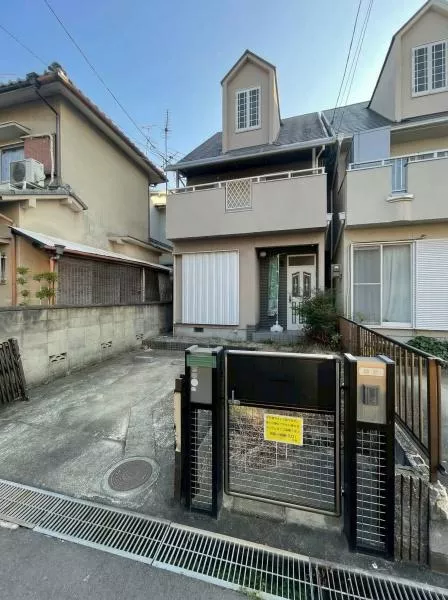 Nara City, Nishinokyo Town (Nishinokyo Station) 3-story 4LDK