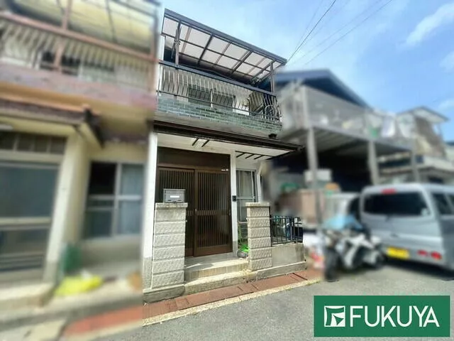 Yawata City, Yawata Santancho (Ishikiri Hachiman-gu Station) 2-story 3DK