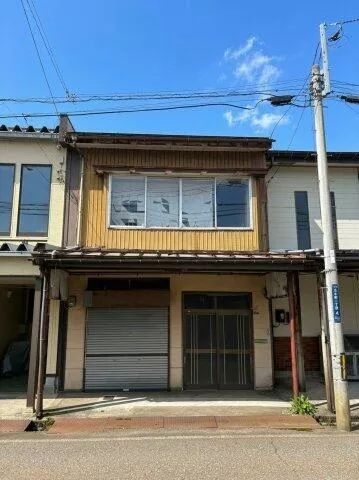 Joetsu City, Kitahoncho 1-chome (Takada Station) 2-story building 6DK