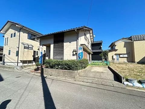 Used single-family home in Sakai City, Harue Town, Chihodera