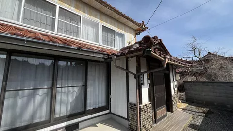 Ibara City, Yoshii Town, Higashi-Mihara (Ibara Station), 2-story building, 9DK