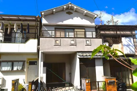Iga City, Midorigaoka Higashi-cho (Hirokoji Station) 2-story building 5K