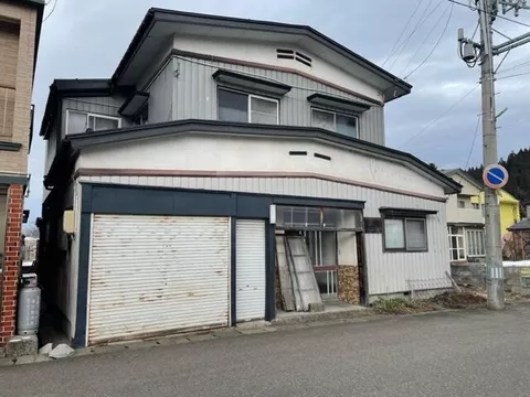 2-chome, Tamachi, Yuzawa-shi, Tokyo (Yuzawa Station) 2F 7DK

1,080,000 yen