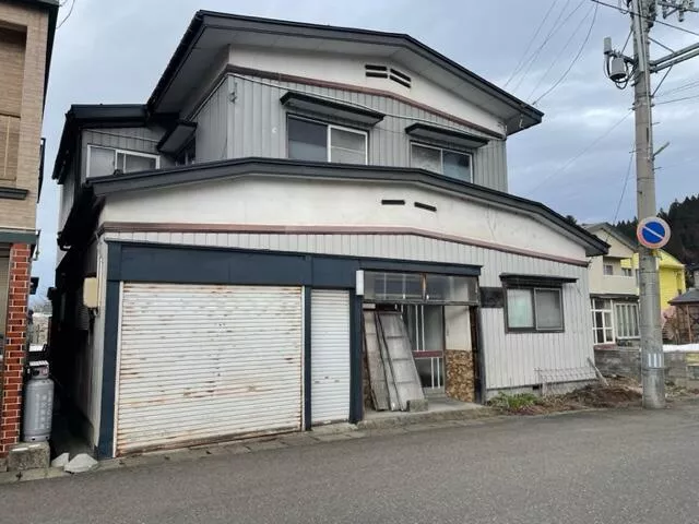2-chome, Tamachi, Yuzawa-shi, Tokyo (Yuzawa Station) 2F 7DK

1,080,000 yen