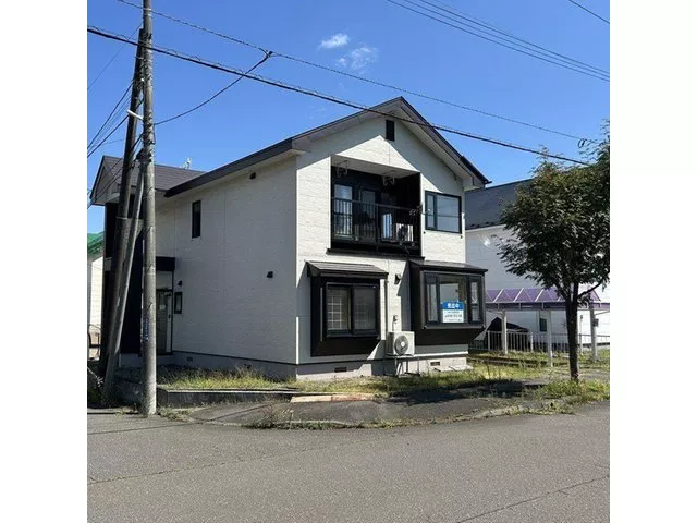 [Open House Held] [Renovated, Move-in Available Within the Year] Corner lot with good sunlight. Exterior wall