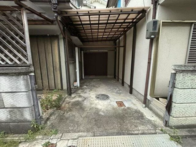 Yamato Takada City, Kurano Miyacho (Uikubo Station) 2-story building 5DK