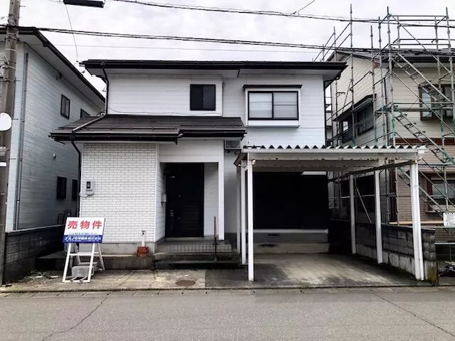 Emori Naka 2-chome, Fukui City (Berumae Station) 2-story 4SLDK