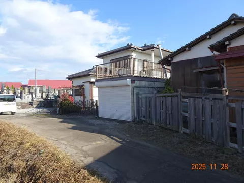 Kanuma-shi, Kanuma (Yurugi station) 2F 7K

2,000,000 yen